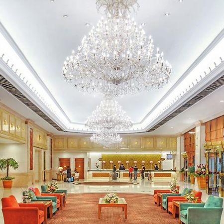 Hotel Golden Crown China Taipa  Exterior foto
